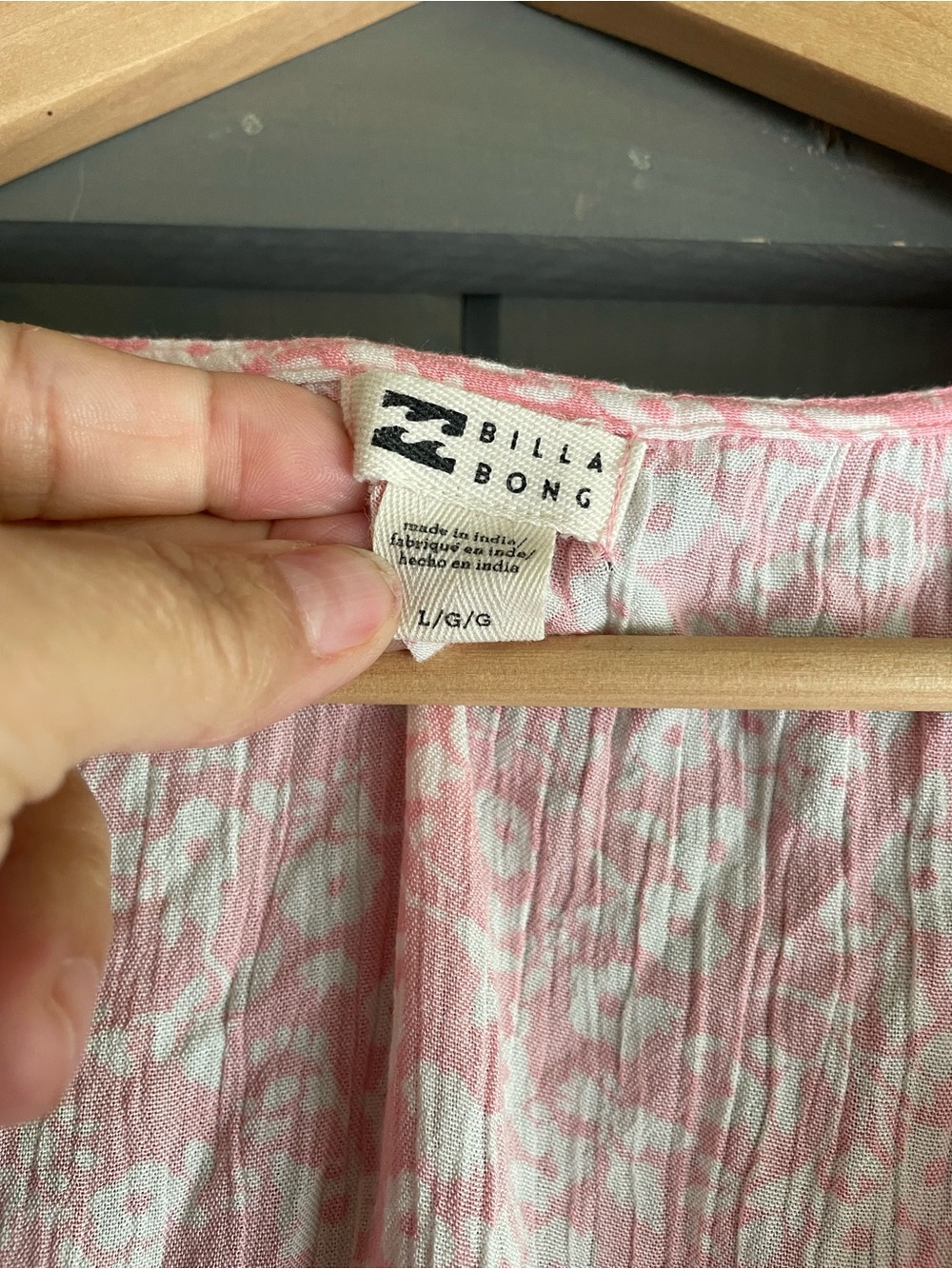 Billabong Pink and White Floral Summer Dress - Picture 3 of 5